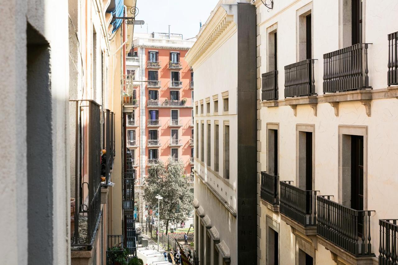 Ola Living Cnd Canuda Barcelona Exterior photo